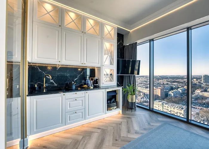 Hanza Tower Home4U